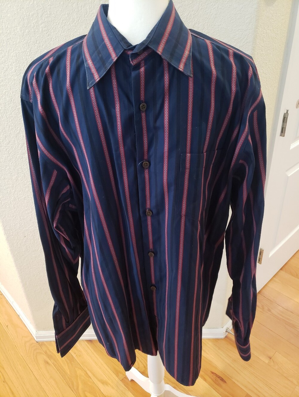 Tommy Bahama Men's Navy Blue Stripe Button-Up Shirt